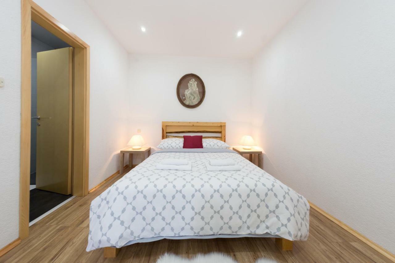Studio Apartments Plitvice Lacus โคเรนนิซา ภายนอก รูปภาพ