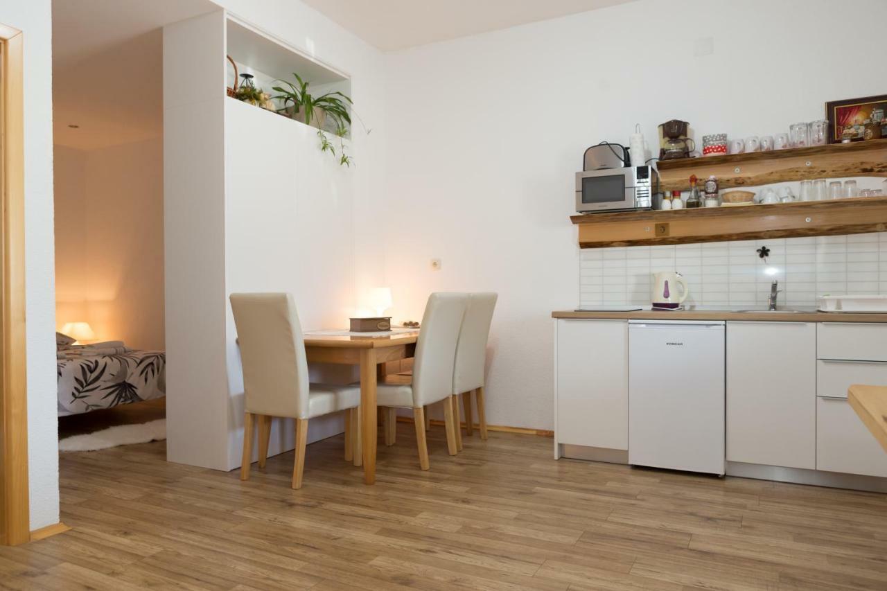 Studio Apartments Plitvice Lacus โคเรนนิซา ภายนอก รูปภาพ